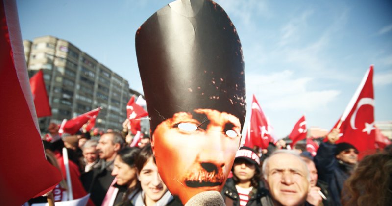 Kürtlerin Kemalist tapınmaya bir itirazı olacak mı?