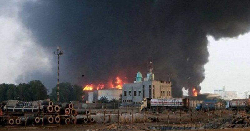 Siyonist İsrail Yemen'in Hudeyde Limanı’na saldırdı