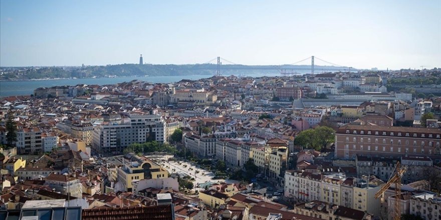 Portekiz'de yabancılara vatandaşlık verilmesi zorlaştırılıyor