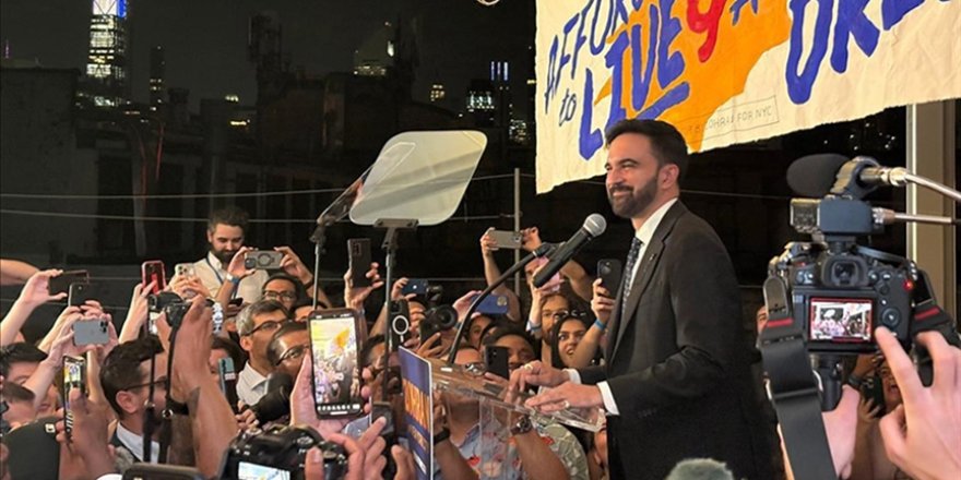 Trump, New York'ta belediye başkan adayı ön seçiminde Filistin yanlısı Mamdani'nin kazanmasını sindiremedi!