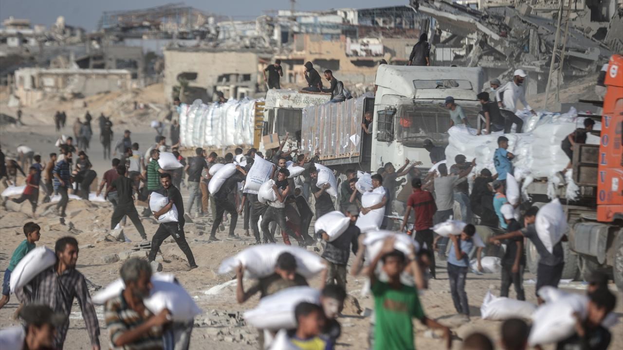 DSÖ: İsrail ve ABD destekli yardım noktalarında 500 kişi öldürüldü