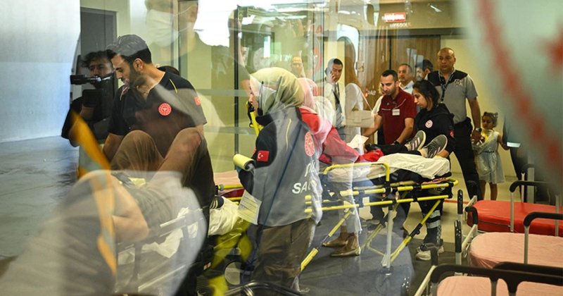 Gazze'den  4 yaralı tedavi için Türkiye'ye getirildi