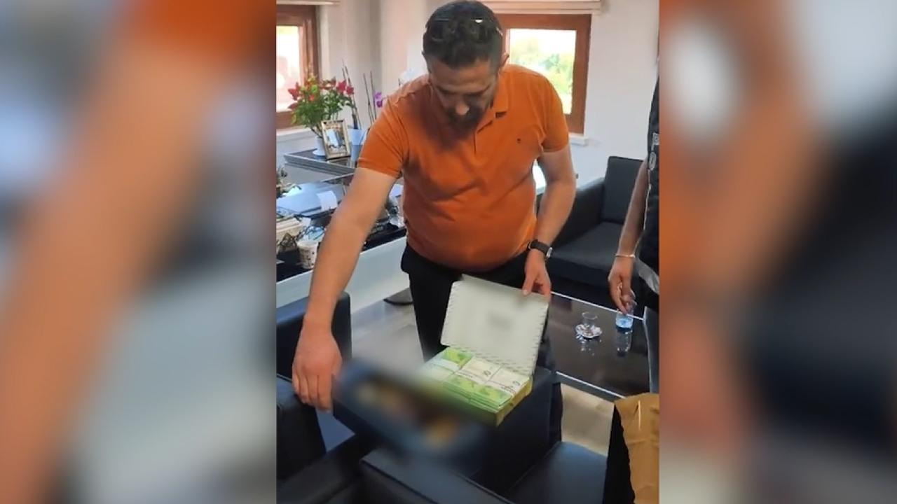 CHP'li Manavgat Belediyesi'nde rüşvete suçüstü