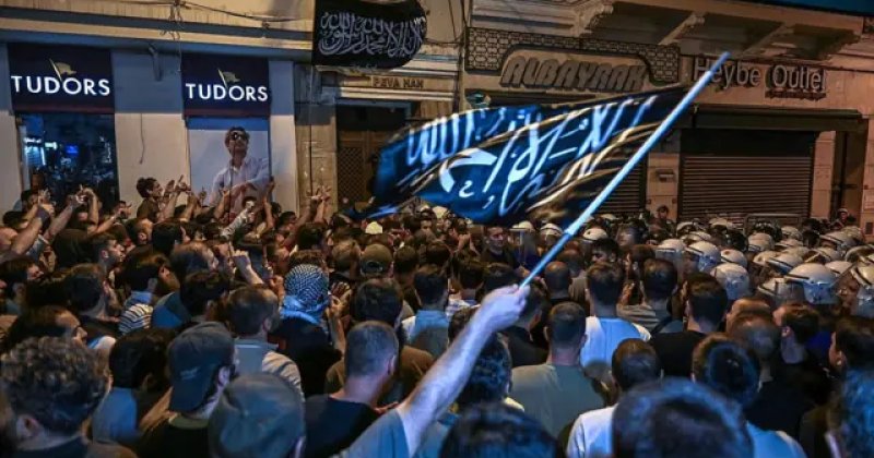 Kamusal alan, İslam ve yanlış temsil