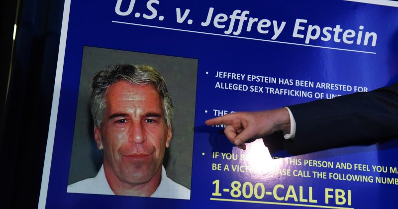 Jeffrey Epstein İsrail’e mi çalışıyordu?