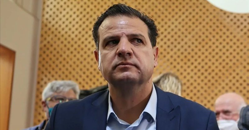 Fanatik yahudiler Filistin asıllı milletvekiline saldırdı