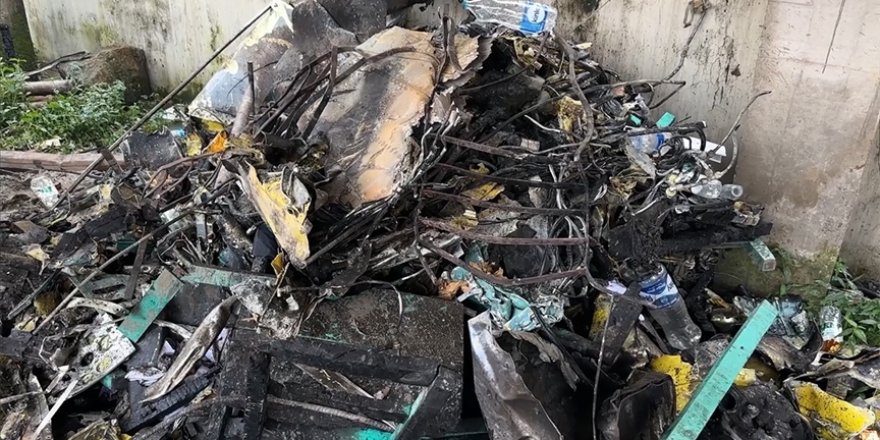 Bangladeş'te askeri eğitim uçağının okul kampüsüne düşmesi sonucu 20 kişi öldü