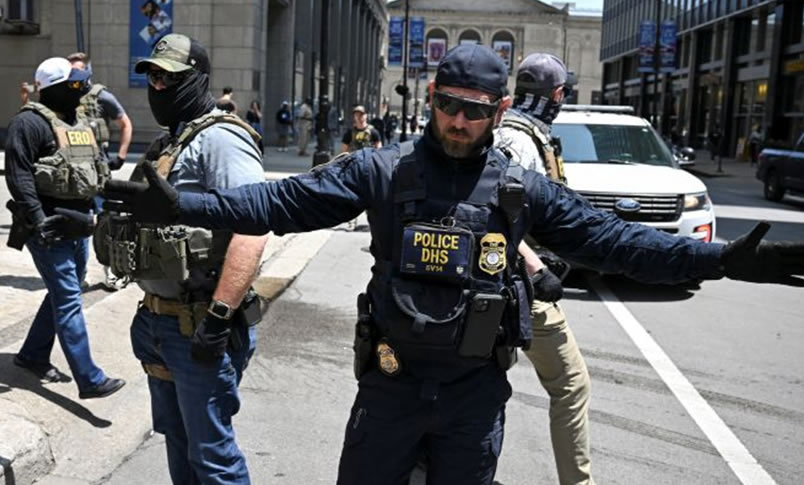 Trump'ın büyük ve güzel polis devleti iş başında