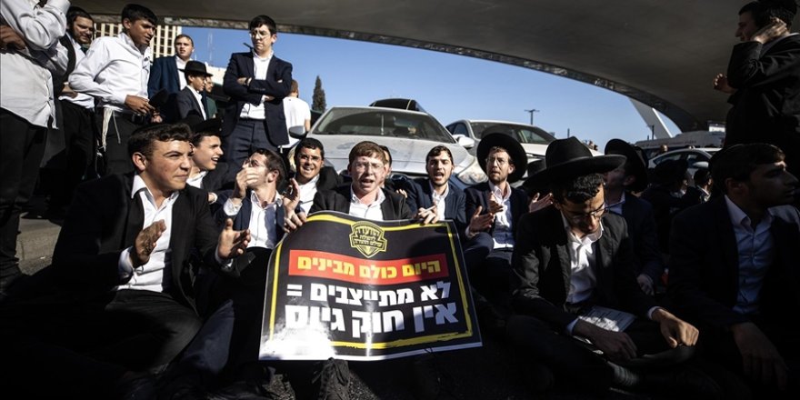 İşgalci İsrail'de orduya katılmayı reddeden Haredilerin tutuklanması protesto edildi