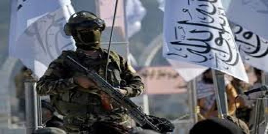 Afganistan, Amerikan emperyalizminin arkasına bakmadan kaçışının yıldönümünü kutluyor