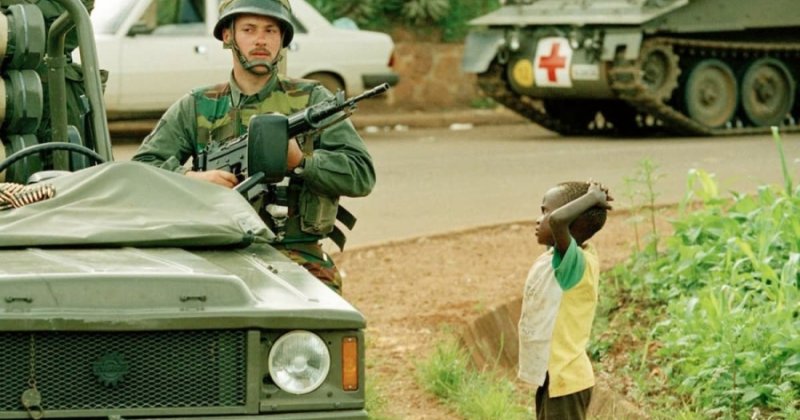 Fransa’nın Postkolonyal mirası yıkılıyor