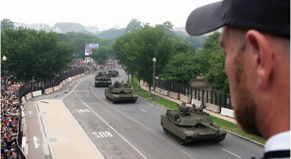 Trump'ın askeri geçit töreni ve ABD emperyalizmi
