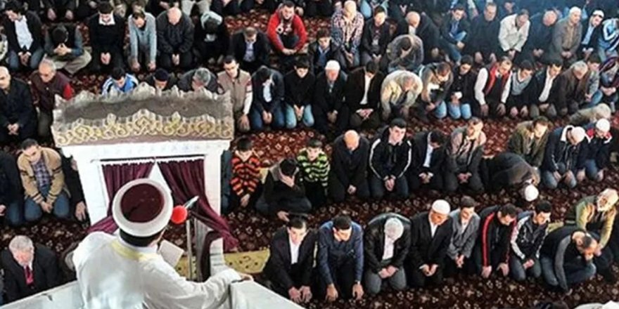 “Yağsız çorbaya benzeyen hutbe dili değişti”