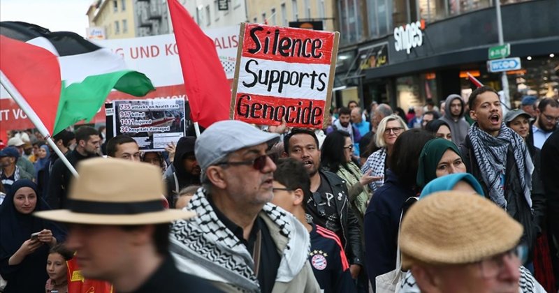 Avusturya'da Filistin'e destek gösterisinde İsrail'e yaptırım uygulanması istendi