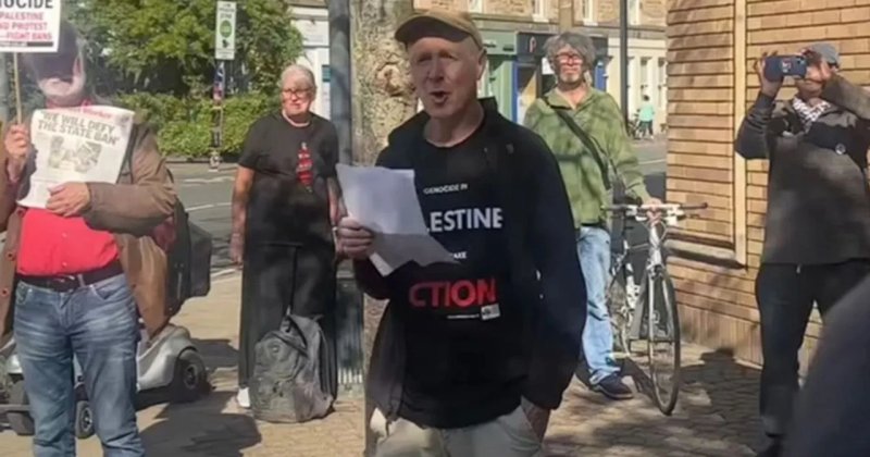 Paul Laverty, Filistin destek tişörtüyle tutuklandı