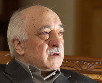 Fethullah Gülen Bir Numaralı “Firari” Şüpheli