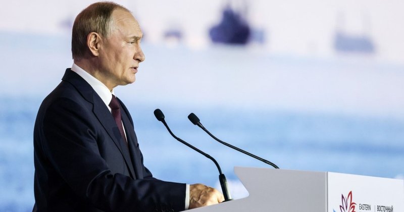 Putin, Ukrayna'da konuşlanacak olası yabancı birlikleri meşru hedef sayacaklarını söyledi