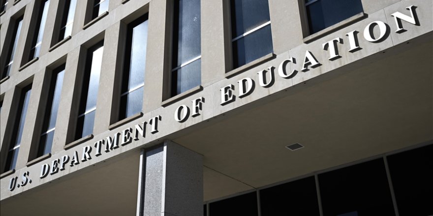 ABD Eğitim Bakanlığı, azınlık öğrencileri için ayrılan 350 milyon dolarlık fonu durdurdu