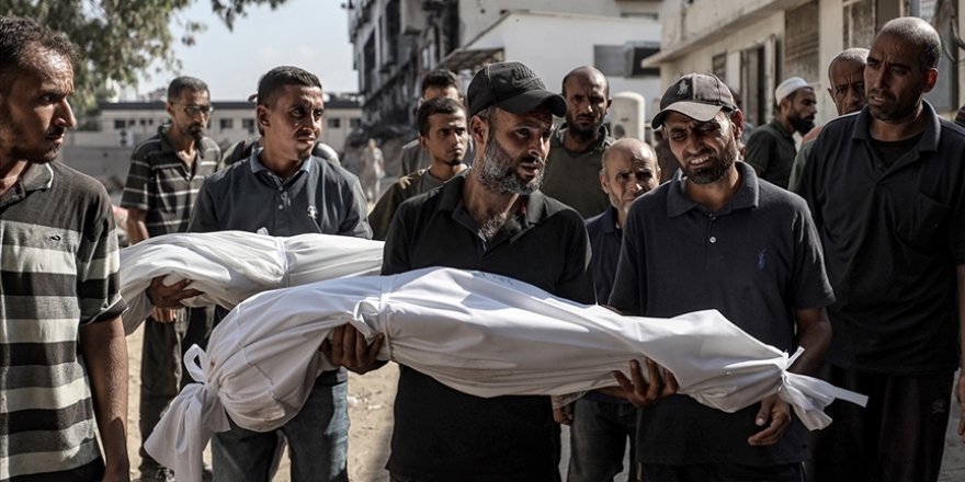 AB, Gazze'deki soykırımı durdurmak için elindeki imkanları kullanmamakla suçlanıyor