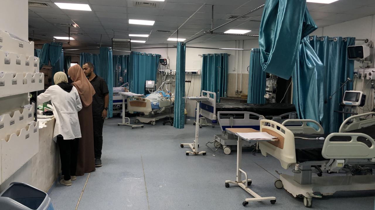 İsrail, Dünya Sağlık Örgütü'nün hastanelere yakıt ulaştırmasını engelliyor