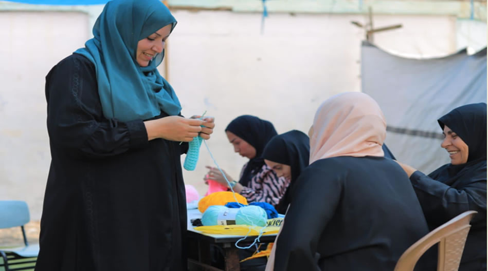 Çadırda kalan kadınların hayatta kalma mücadelesi