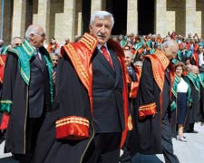 Yargıda adalet değil, “sınıf dayanışması”