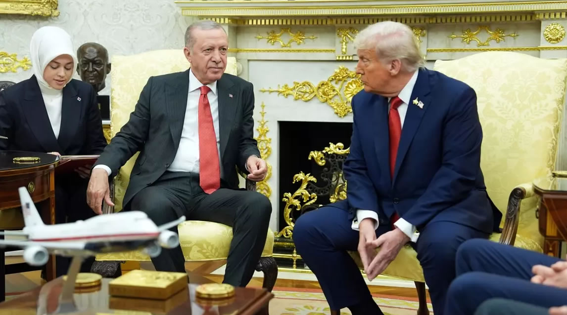 Cumhurbaşkanı Erdoğan ve Donald Trump Beyaz Saray'da bir araya geldi