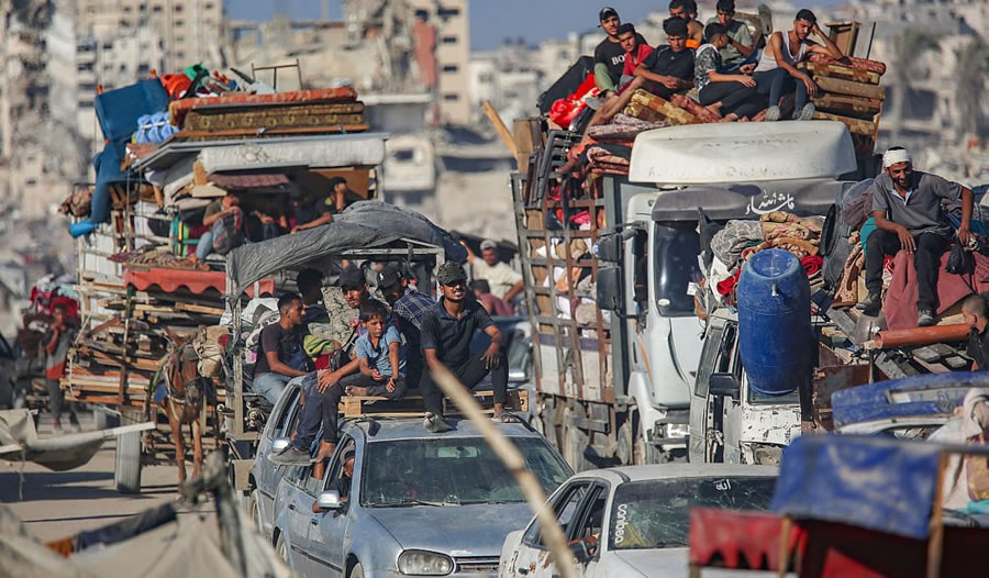 Gazze Şehrindeyim, çantam hazır, ama evimi terk etmeyi reddediyorum