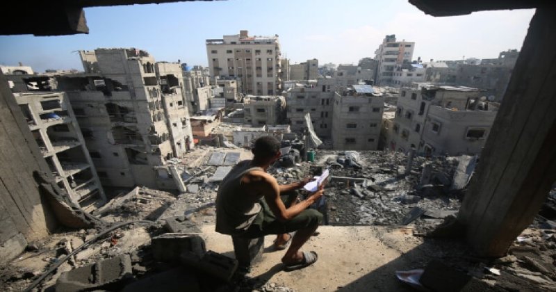 Hiç “bir soykırımın içerisinde yaşadığınızı” hayal etmeye çalıştınız mı?