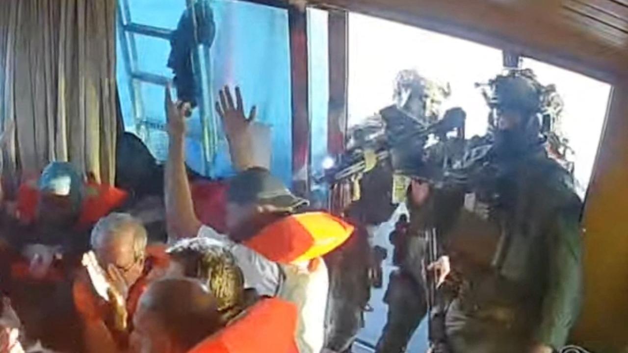 Küresel Sumud Filosu: Avukatlarımız engellendi