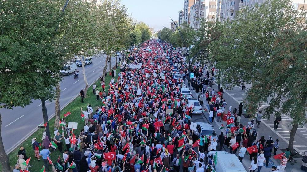 Kahramanmaraş'ta binler Hamas direnişini ve SUMUD yolcularını selamladı 