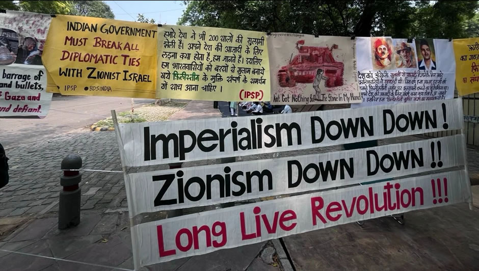 'Hindistan fonluyor, Gazze yanıyor': Hindistan'ın çeşitli şehirlerinde soykırıma karşı protestolar yapıldı