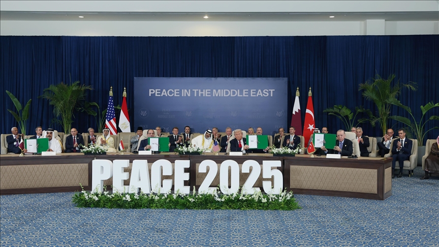 Liderler Gazze'de için "Şarm el-Şeyh Anlaşması"nı imzaladı