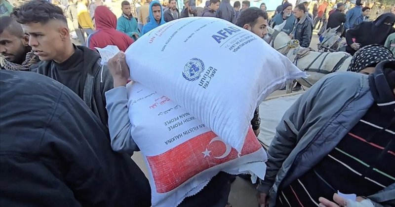Gazze’ye mart ayından itibaren ilk kez yemek tüpü girdi