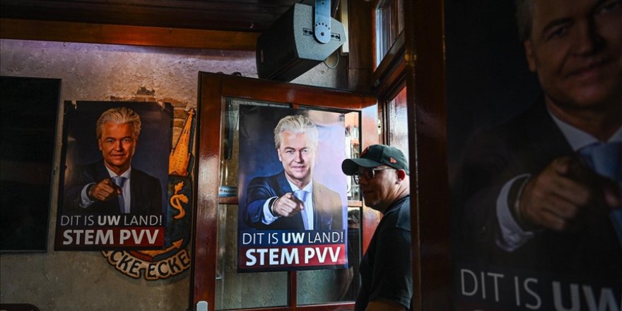 Hollanda'da 29 Ekim'deki erken seçim öncesinde anketler aşırı sağın ilk sırayı alacağını gösteriyor