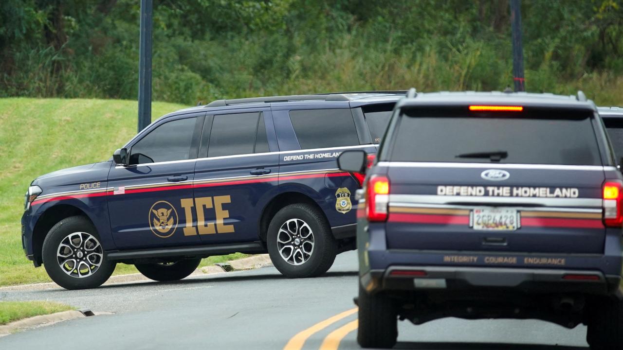 ABD'de ICE yetkililerince en az 170 kişi gözaltına alındı