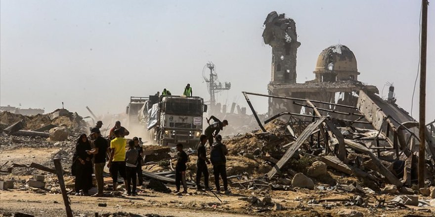 Ateşkesten bu yana Gazze Şeridi'ne ancak 986 yardım tırı ulaştı
