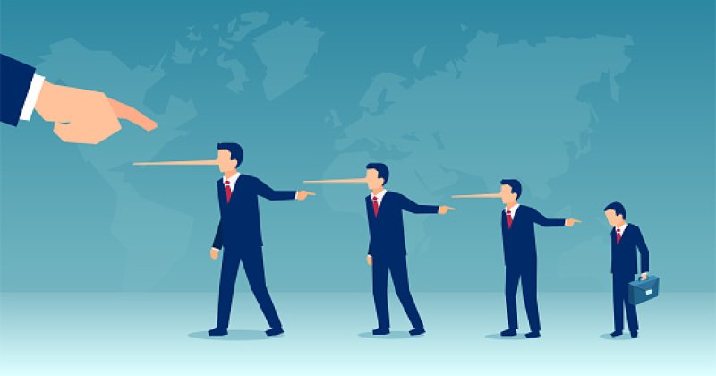 Kendinde eksik görmeyip toplumu eleştirme hastalığı