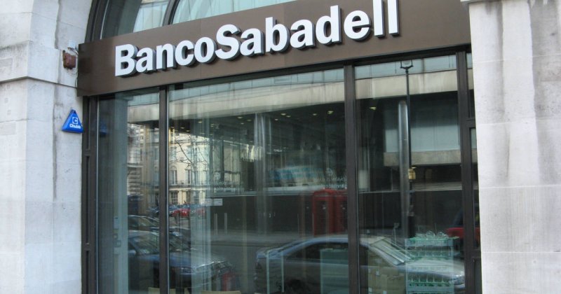 İspanyol bankası İsraillilere katı kısıtlamalar getiriyor