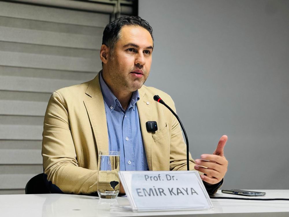 “Güç istenci zindanından kurtulmanın tek yolu Hakk’a teslim olmaktan geçer”