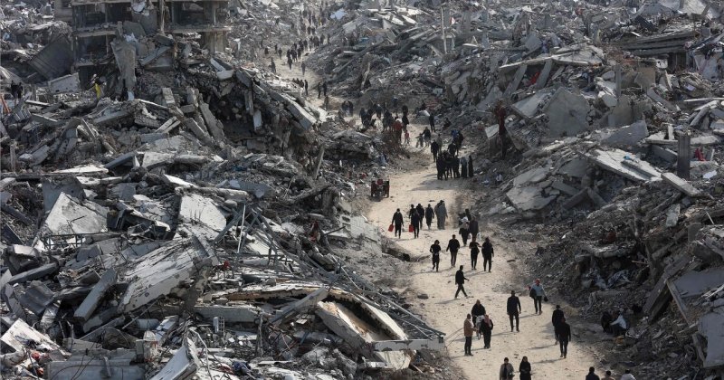 Gazze'de 10 bin şehit hala enkaz altında