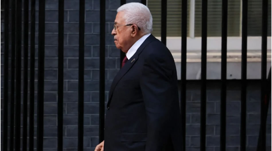 İsrail Batı Şeria'yı yutarken, Abbas batan Filistin Yönetimi'ne tutunmaya çalışıyor