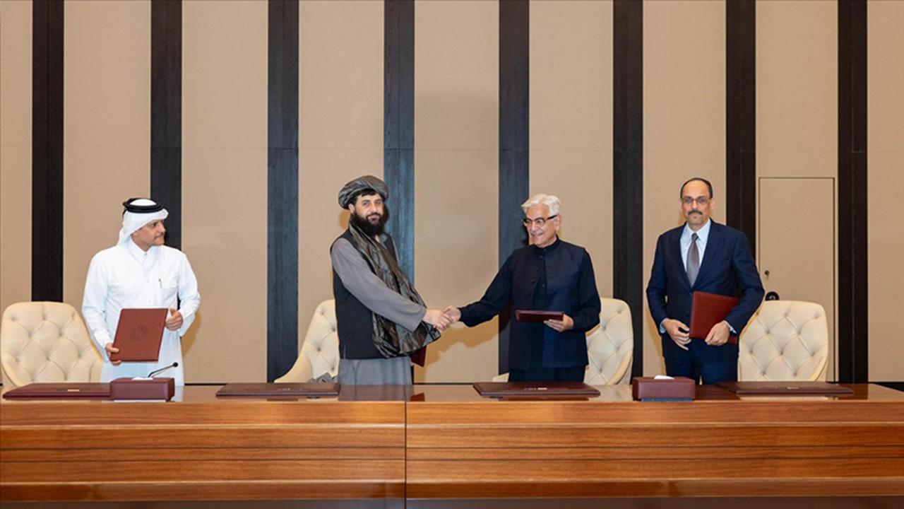 Afganistan yönetimi: İstanbul'daki görüşmeler, Pakistan ile yeniden bir araya gelme kararıyla sonuçlandı