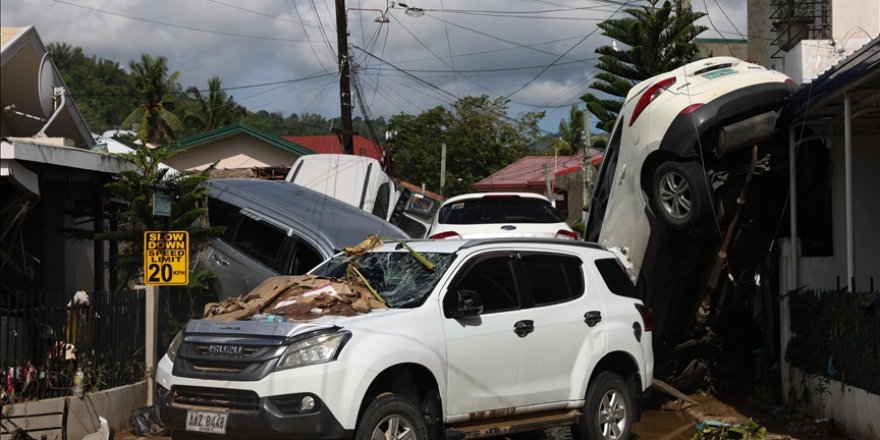 Filipinler'de Kalmaegi Tayfunu'nda ölenlerin sayısı 114'e yükseldi