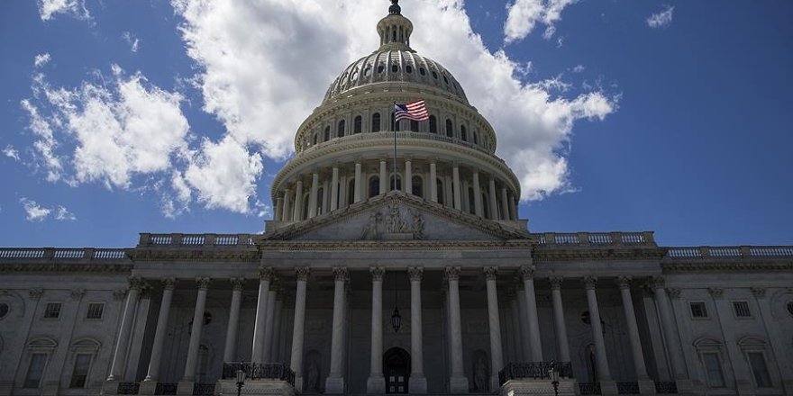 ABD Senatosunda Demokratlar ve Cumhuriyetçiler, hükümetin açılmasına yönelik geçici bütçe konusunda anlaştı