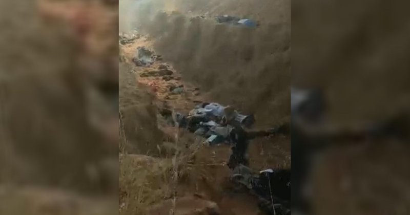 Sudan'da BAE destekli HDK milisleri cesetleri yakıyor