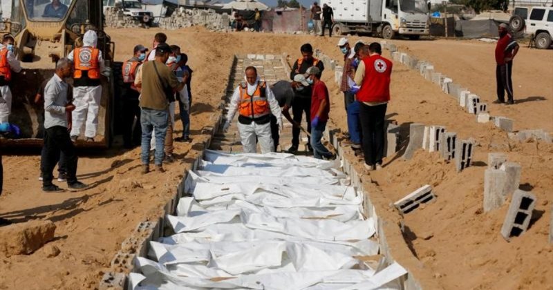 Gazze'de 900'den fazla kişi tıbbi tahliye beklerken can verdi