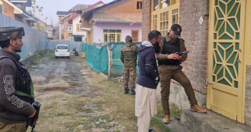 Hint rejimi Cemaat-i İslami'yi hedef alan kitlesel baskınlar başlattı