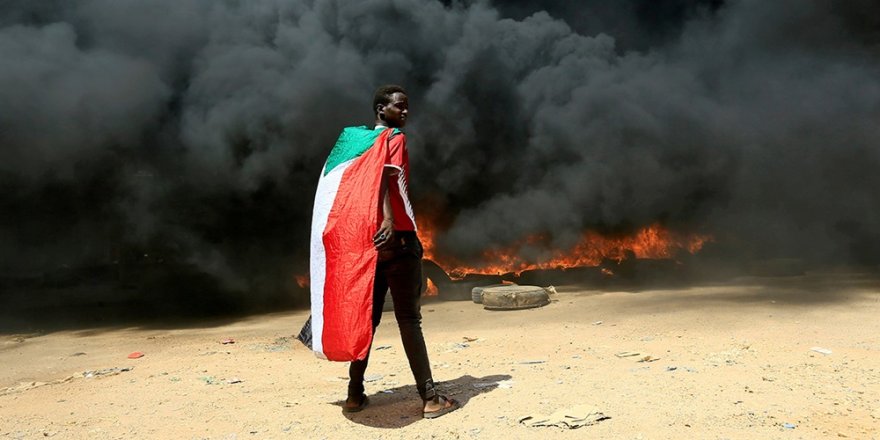 İç kırılganlıkların ve jeopolitik baskının kesişiminde Sudan çöküşü