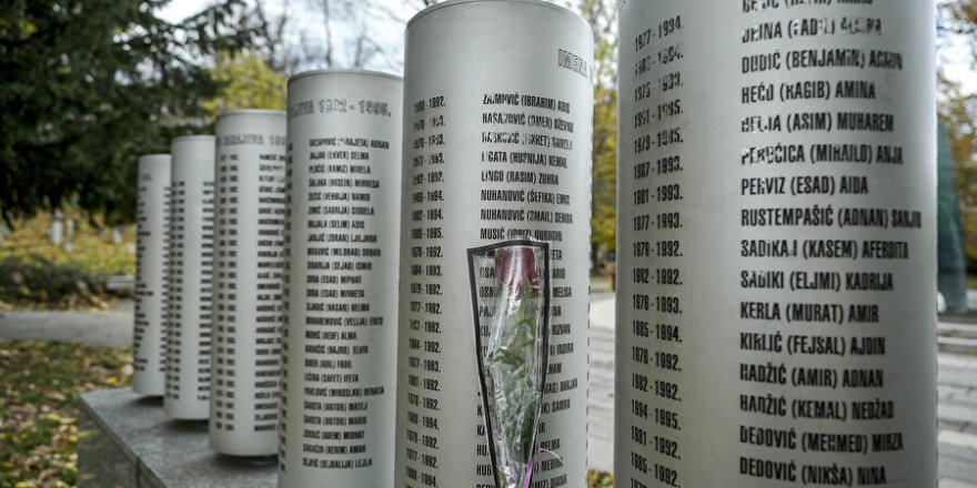 Saraybosna kuşatması mağdurları, para karşılığı öldürülen yakınları için adalet arıyor